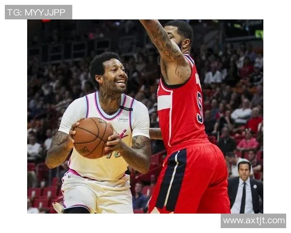 乌度卡:杜兰特是个无私的传球手,他甘愿为了球队当战术诱饵 乌度卡:杜兰特是个无私的传球手,他甘愿为了球队当战术诱饵